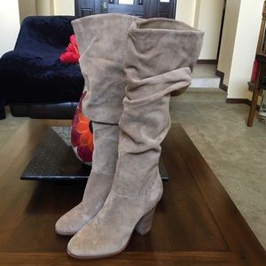 Tan Steve Madden boots